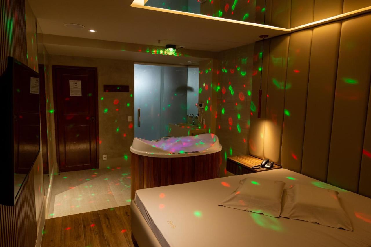 Hotel do amor Time (adults Only)